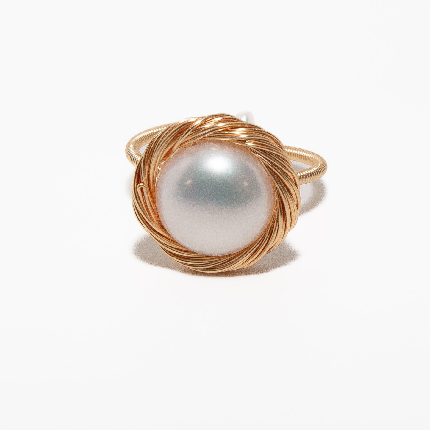 Golden Bloom Pearl Delight Ring