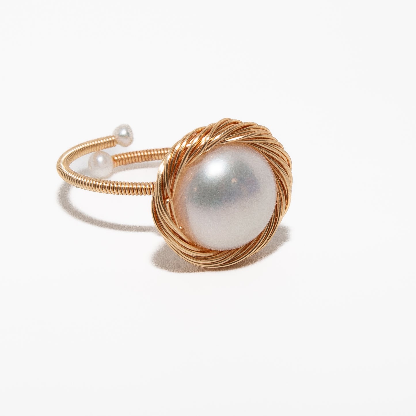 Golden Bloom Pearl Delight Ring