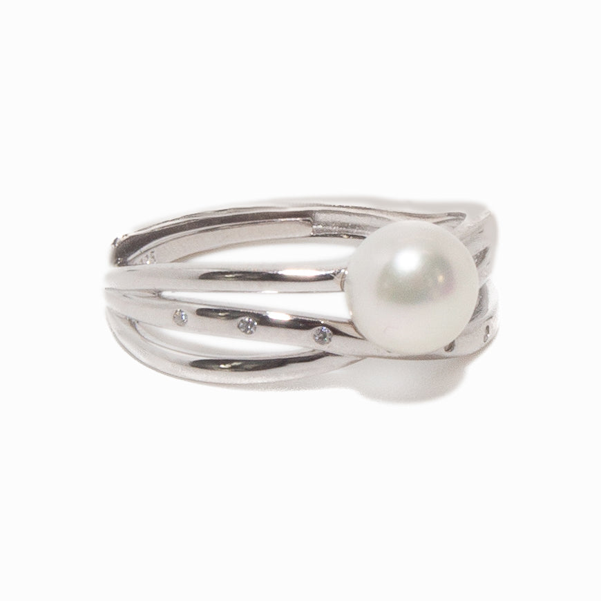 Serene Seashell Ring
