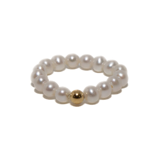 Dainty Pearl Ring
