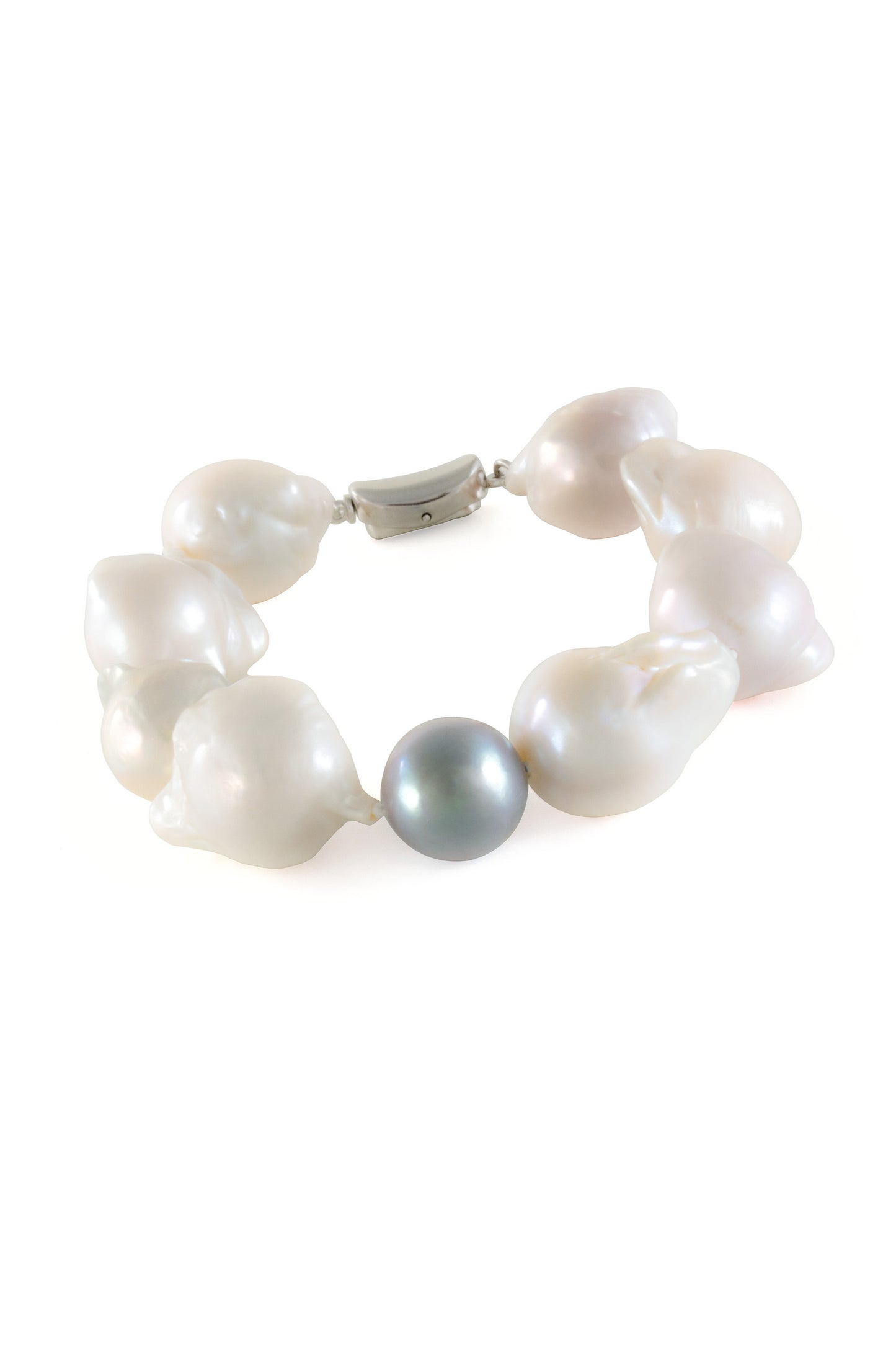 Eclipse Pearl Bracelet