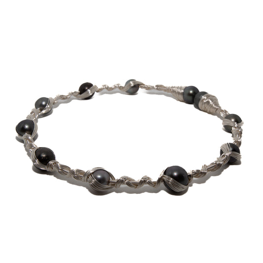 White Gold Tide Tahitian Necklace